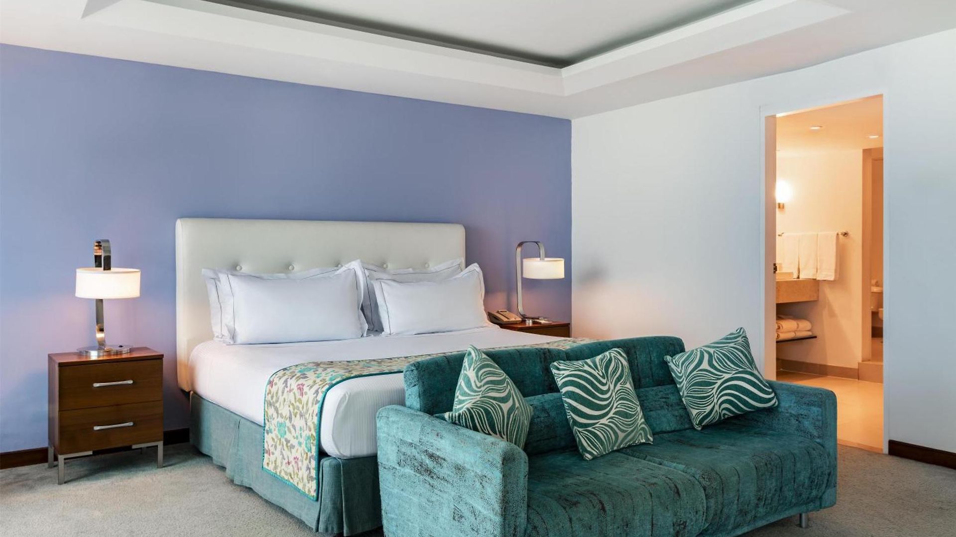 Hilton 4*