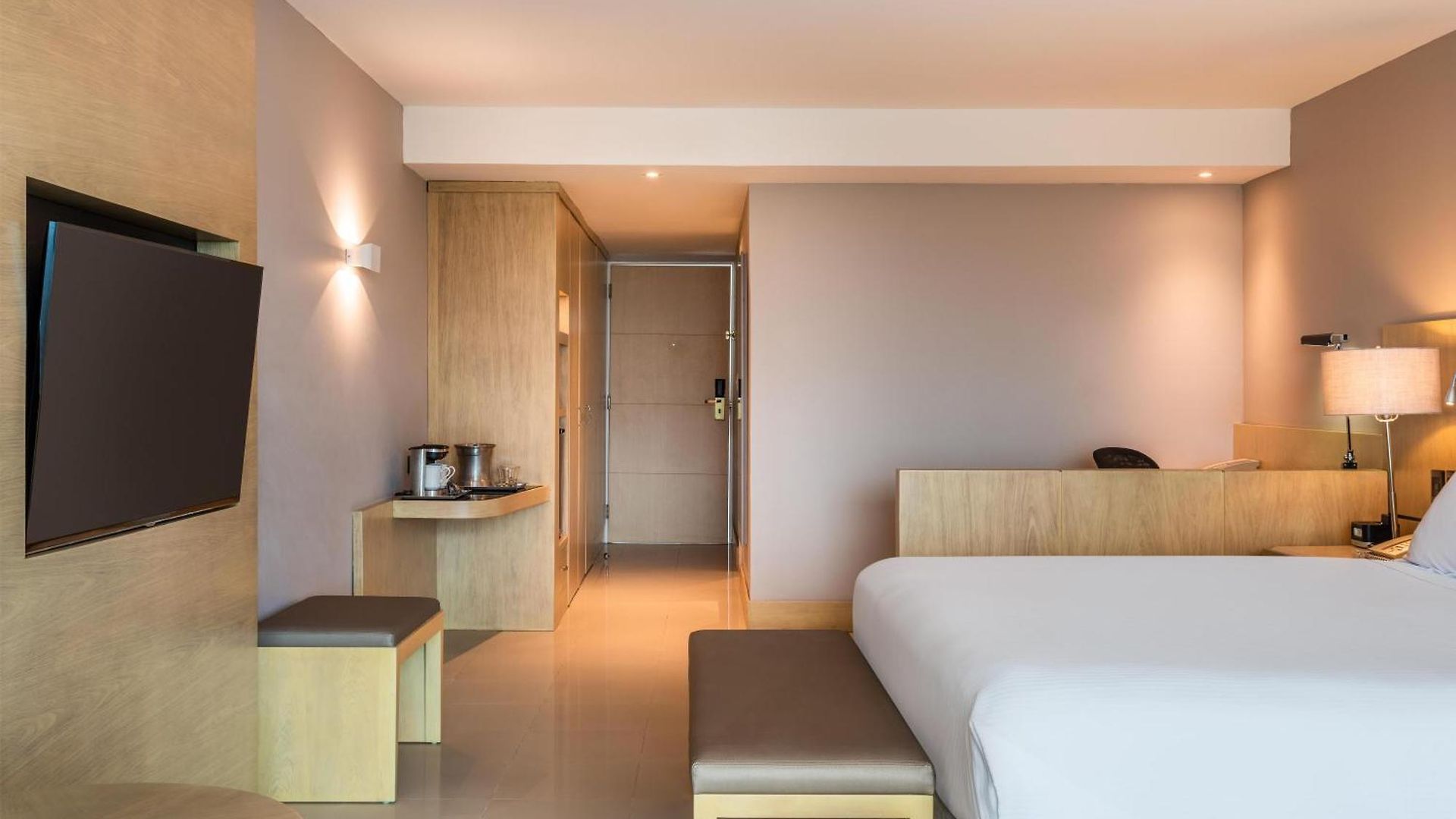 Hilton 4*