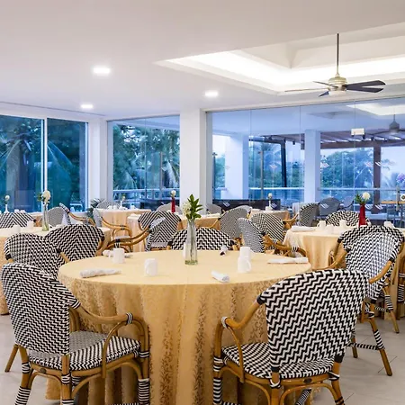 Hilton Resort 4*