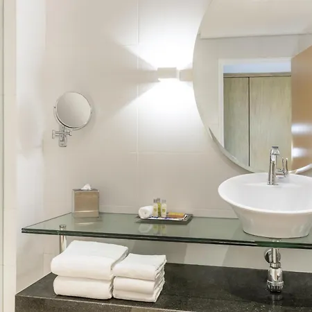 Hilton Resort 4*