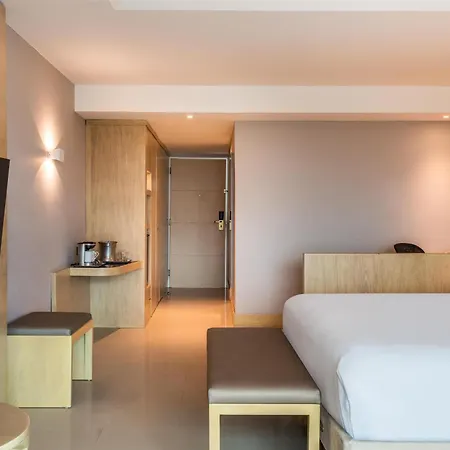 Hilton 4*