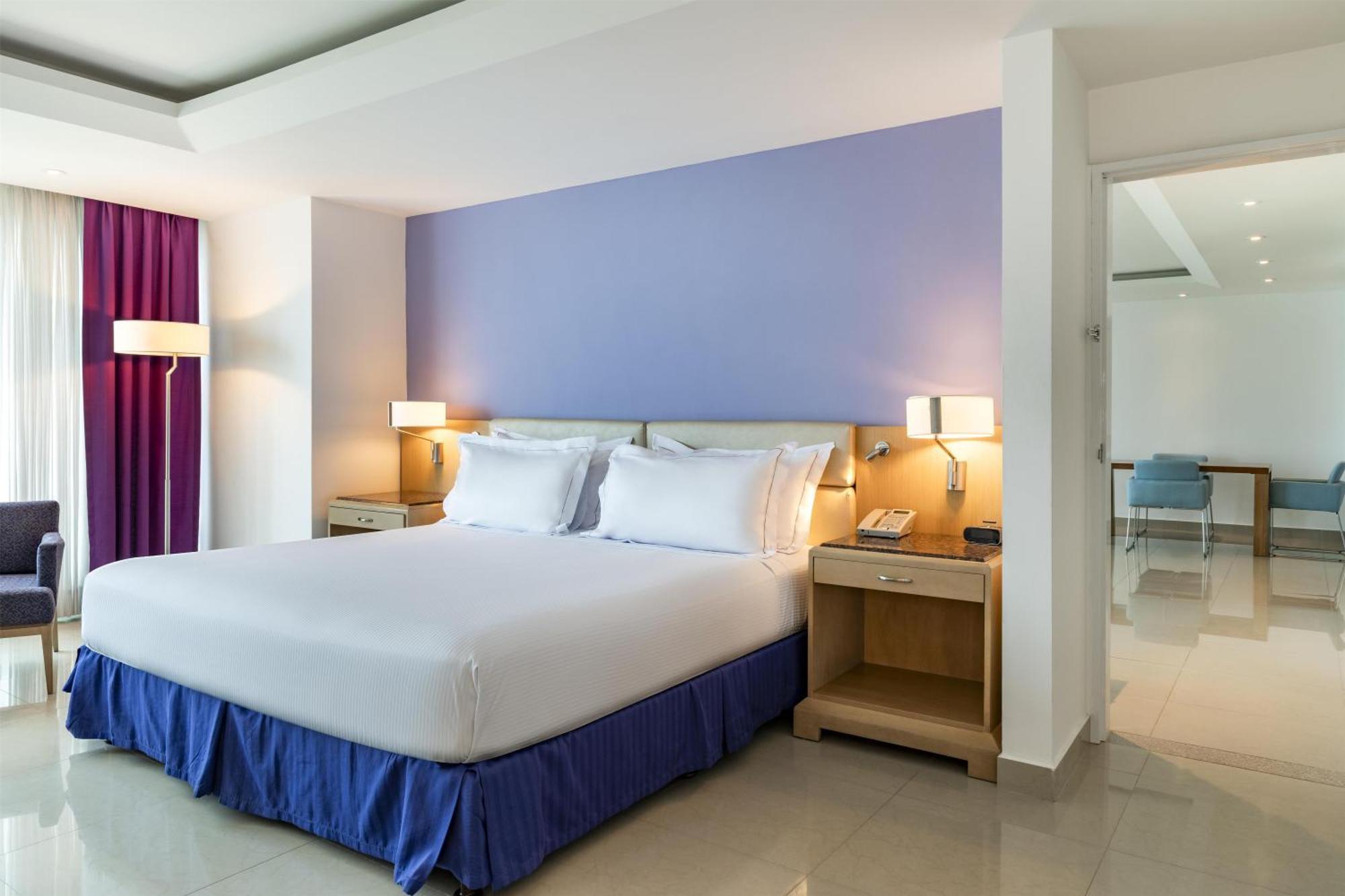 Hilton 4*