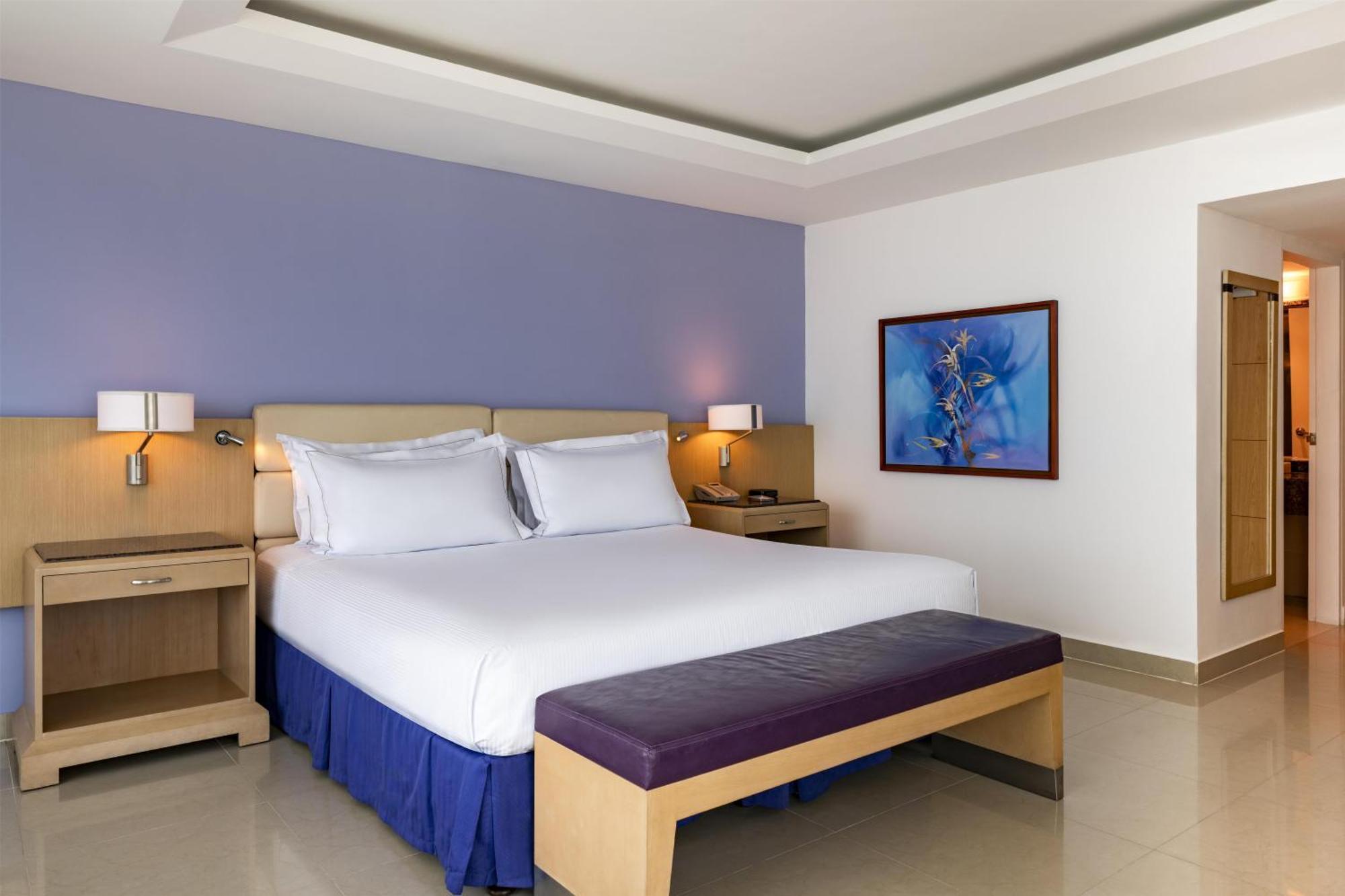 Hilton Resort 4*